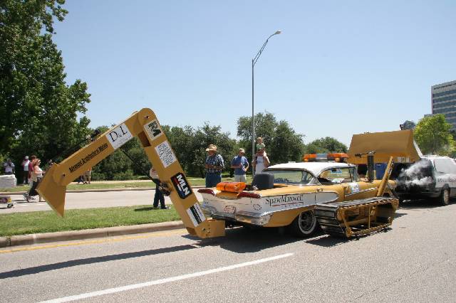 2006_ArtCar_3_Parade 147 